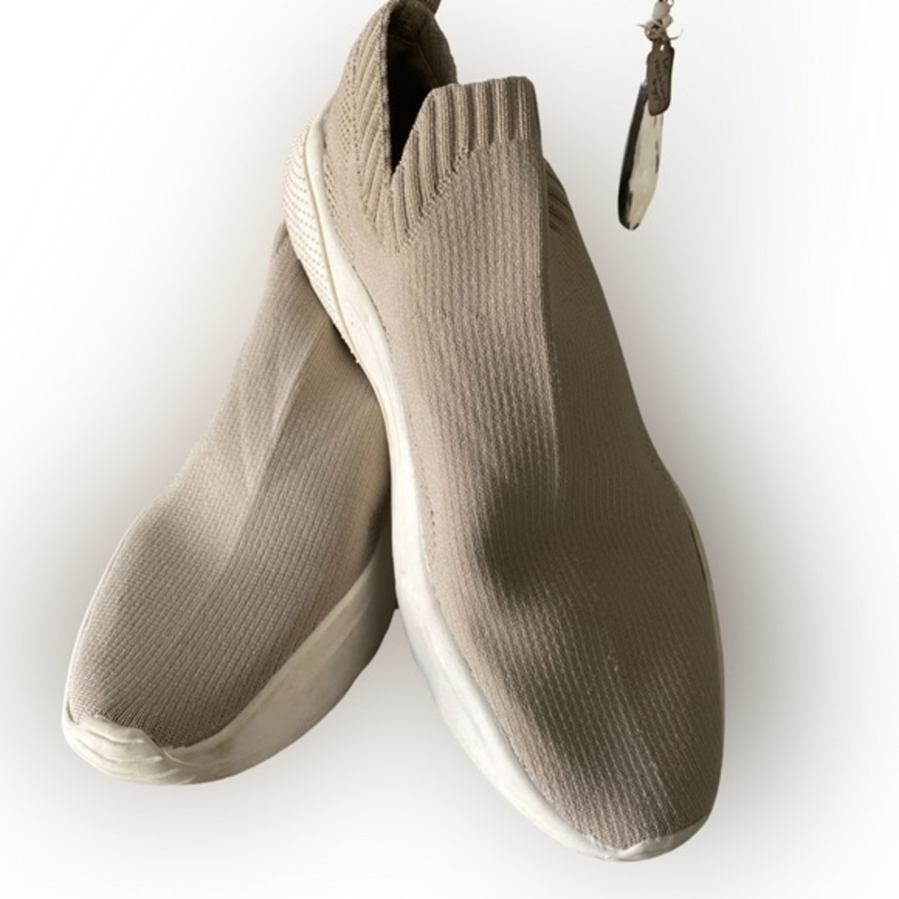 H&M Sneakers - 10 tan stretch,NWOT